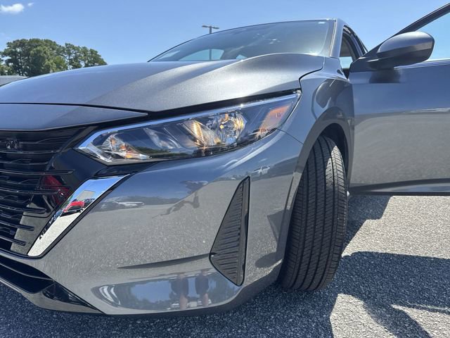 Used 2025 Nissan Sentra S image 29