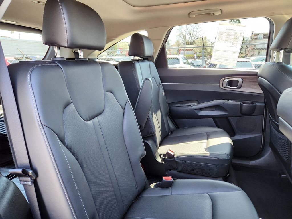 Used 2022 Kia Sorento X-Line EX image 15