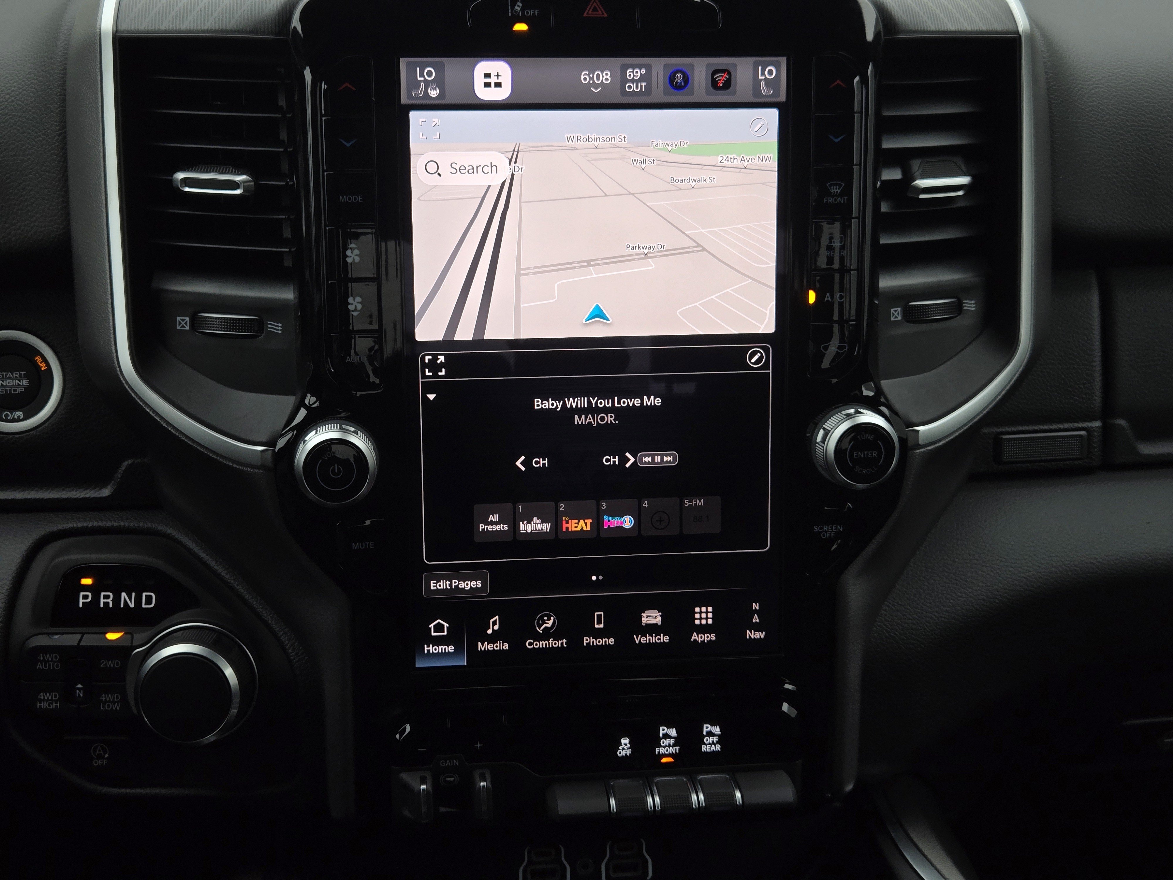 New 2026 RAM 1500 Big Horn AWD/4WD image 14