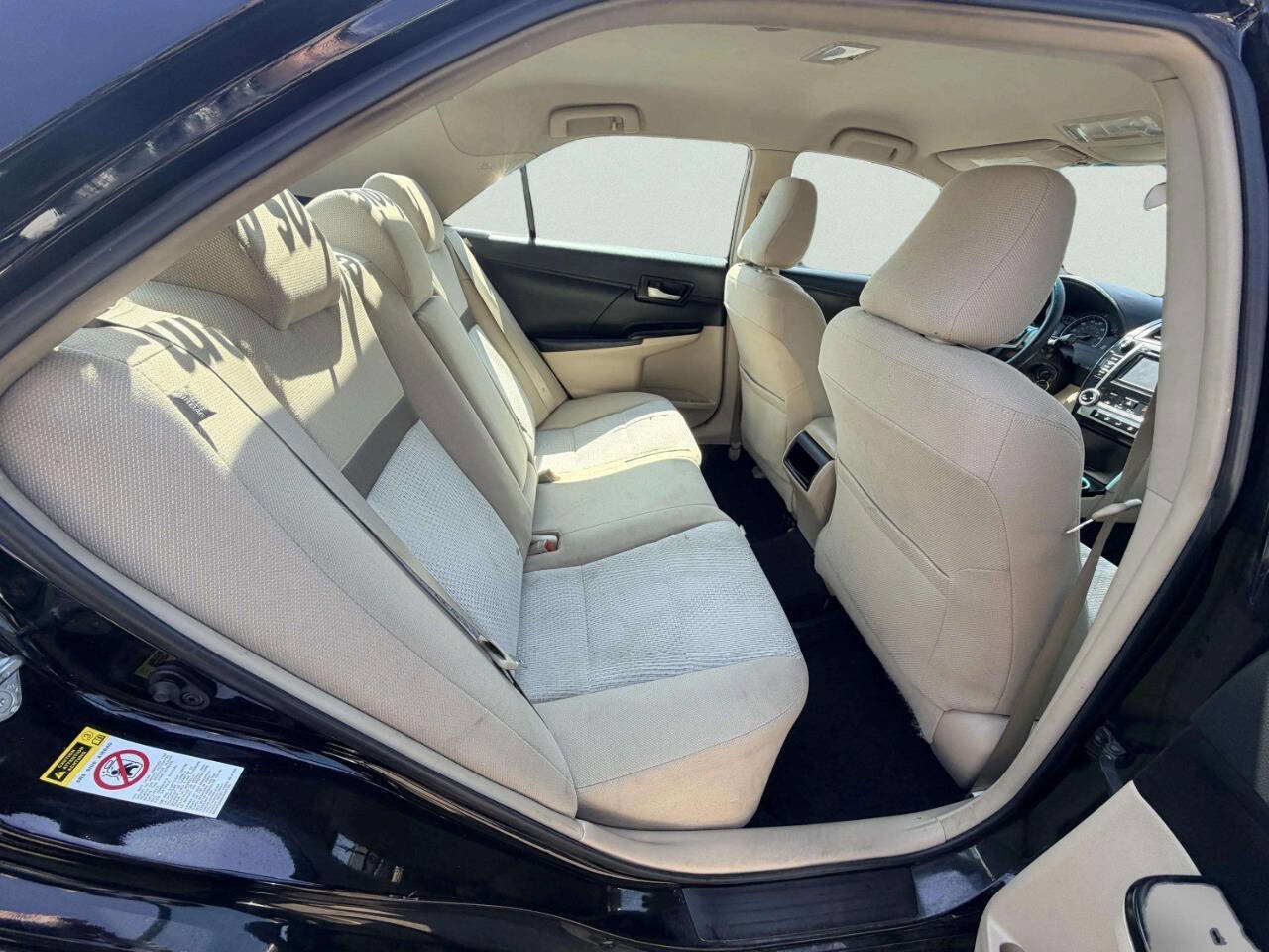 Used 2012 Toyota Camry LE w/ Preferred Accessory Pkg image 18