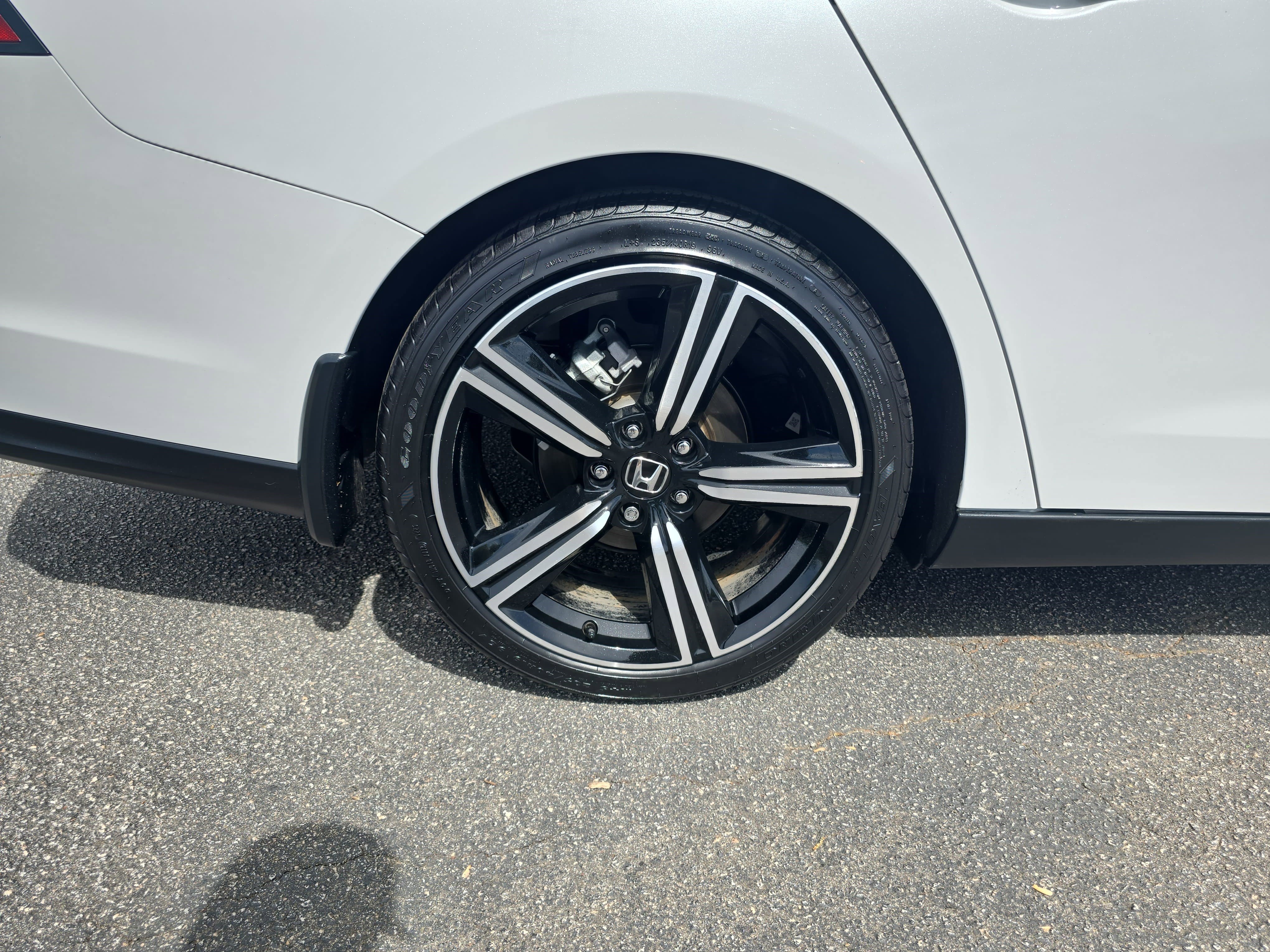 Used 2024 Honda Accord Sport image 34