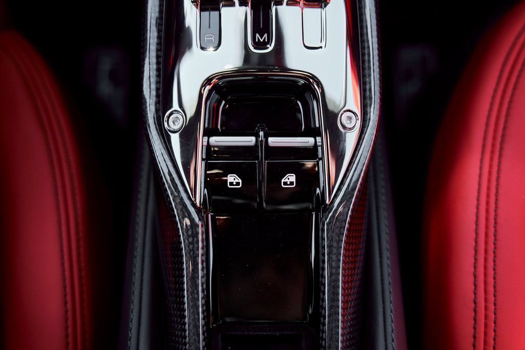 Used 2023 Ferrari SF90 Stradale AWD/4WD image 60