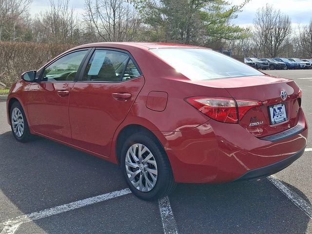 Used 2019 Toyota Corolla LE image 4