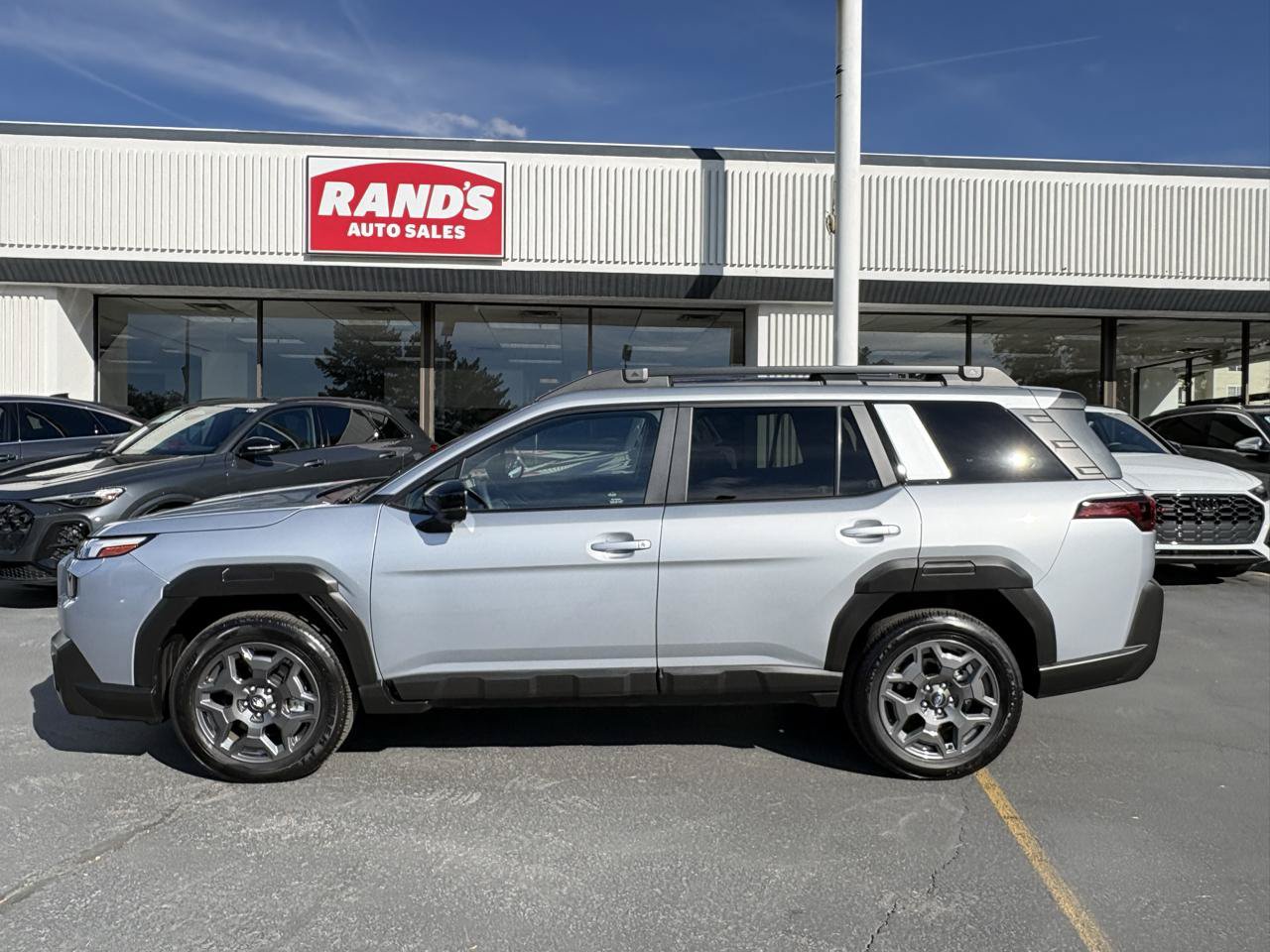 Used 2026 Subaru Outback Premium AWD/4WD image 17