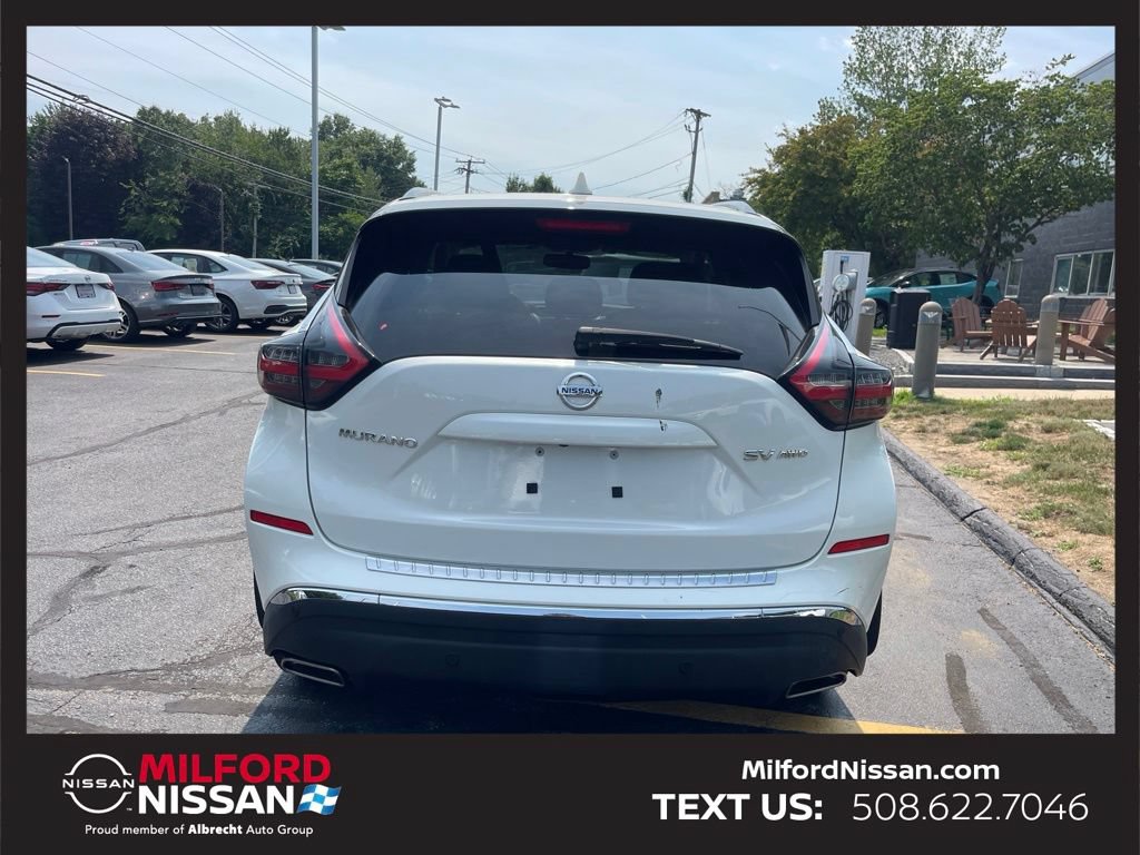 Used 2019 Nissan Murano SV w/ Premium Package AWD/4WD image 4