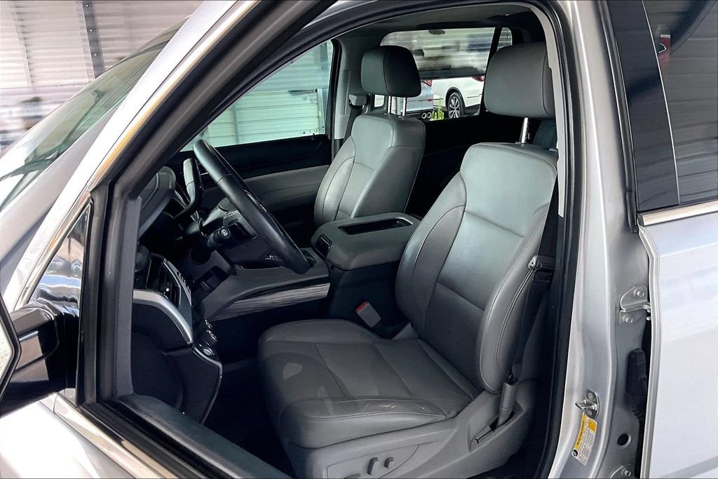 Used 2018 Chevrolet Tahoe LT w/ Off-Road Package AWD/4WD image 36