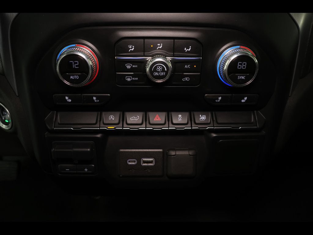 Used 2019 GMC Sierra 1500 SLE w/ SLE Value Package AWD/4WD image 16