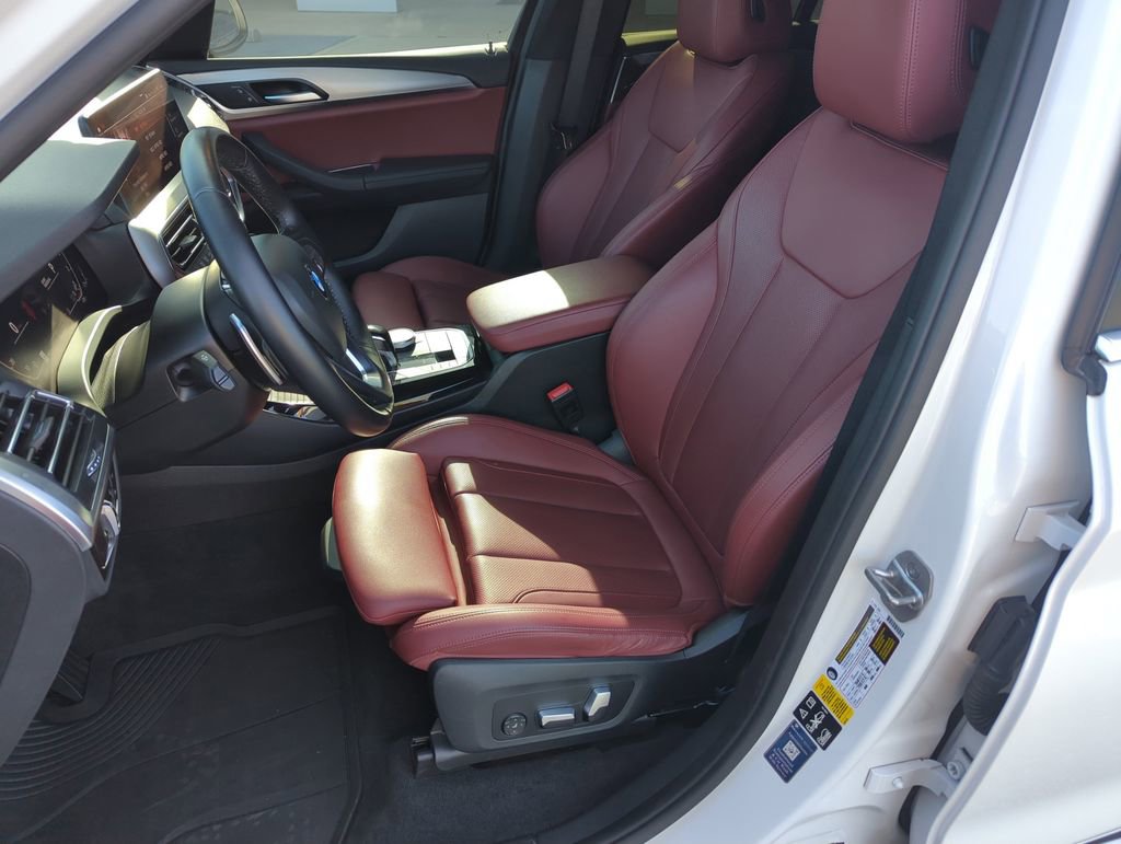 Used 2022 BMW X3 xDrive30i w/ Convenience Package w/ZPA image 12