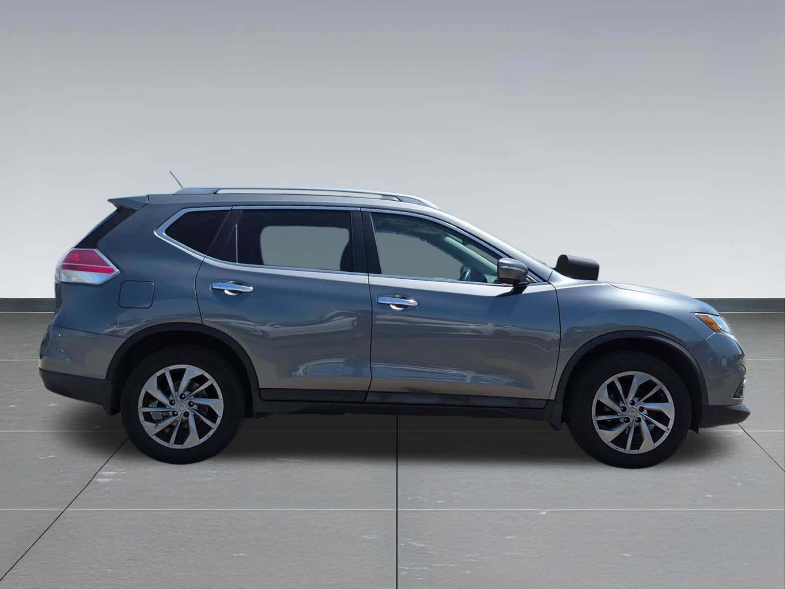 Used 2015 Nissan Rogue SL w/ SL Premium Package AWD/4WD image 9
