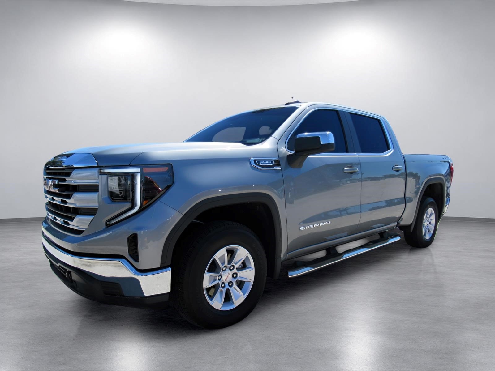 Used 2026 GMC Sierra 1500 SLE w/ Preferred Package AWD/4WD image 3