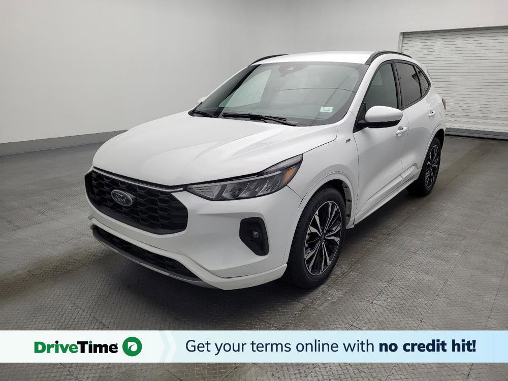 Used 2023 Ford Escape ST-Line Select image 1