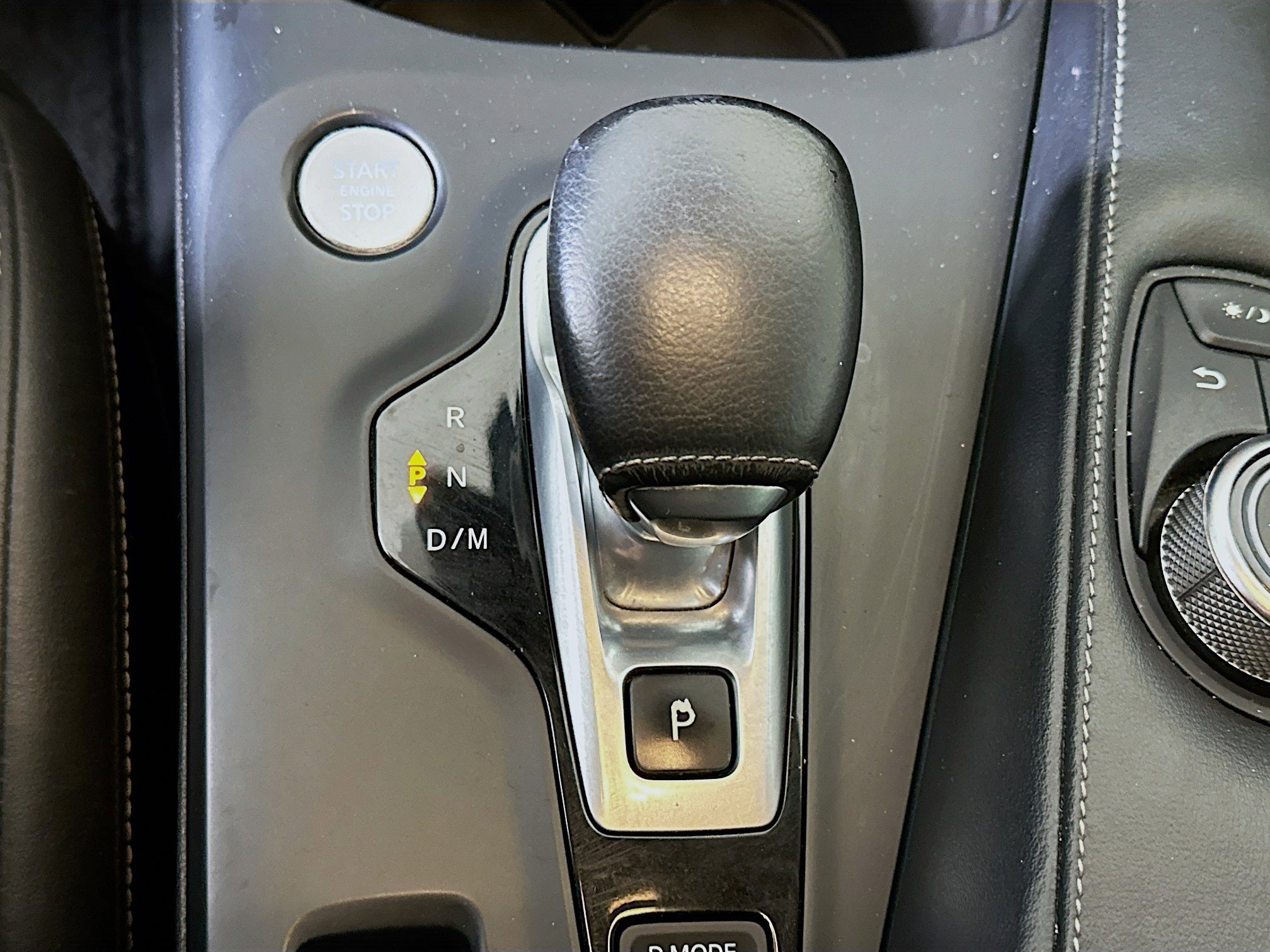 Used 2019 INFINITI QX50 Luxe w/ Navigation Package image 23