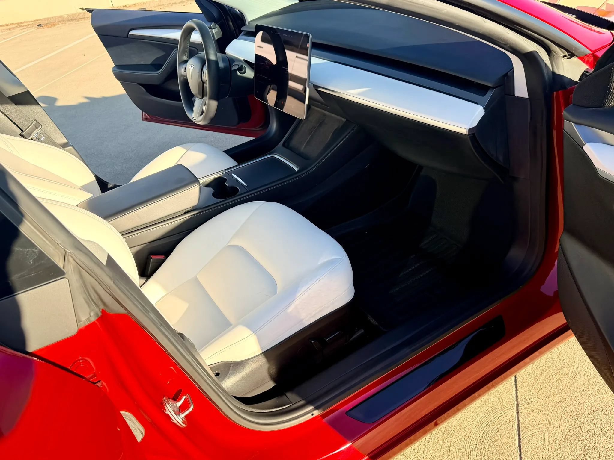 Used 2021 Tesla Model 3 Performance AWD/4WD image 12