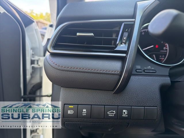 Used 2020 Toyota Camry LE FWD image 40