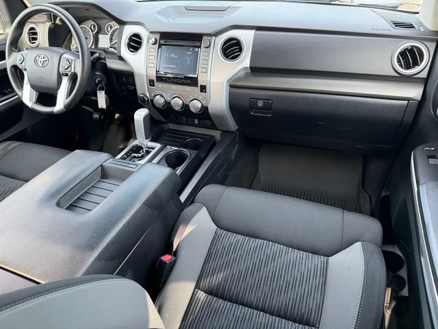 Used 2017 Toyota Tundra SR AWD/4WD image 34