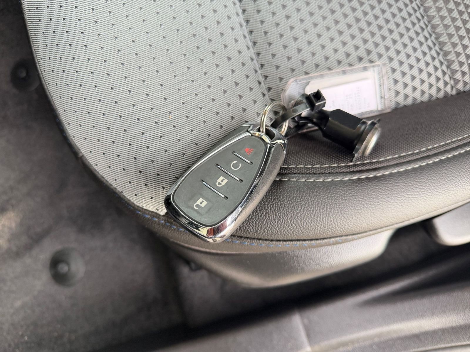 Used 2025 Chevrolet Trax LT image 21