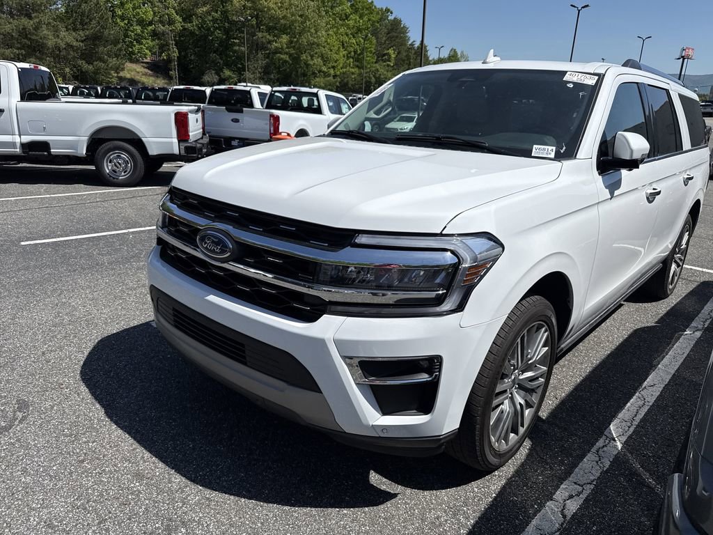 Used 2024 Ford Expedition Max Limited AWD/4WD image 5
