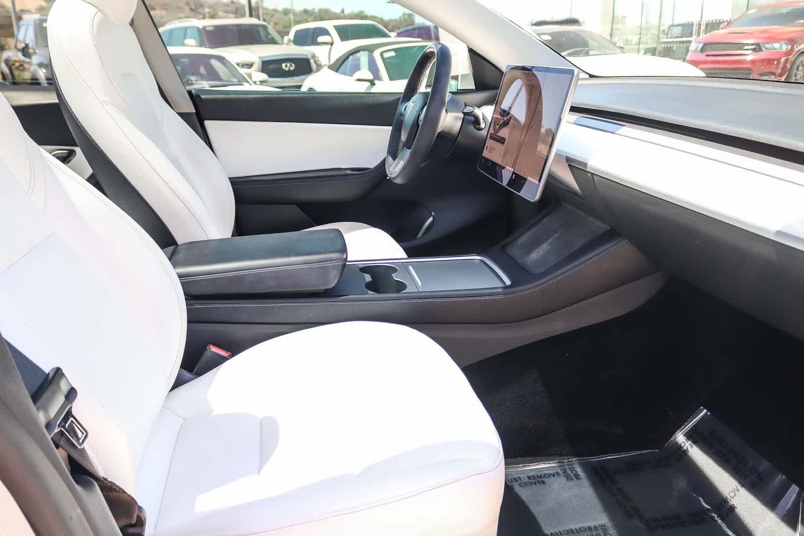 Used 2021 Tesla Model Y Long Range AWD/4WD image 12