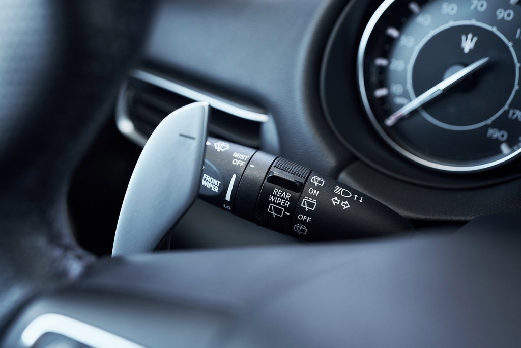 Used 2022 Maserati Levante Modena image 39