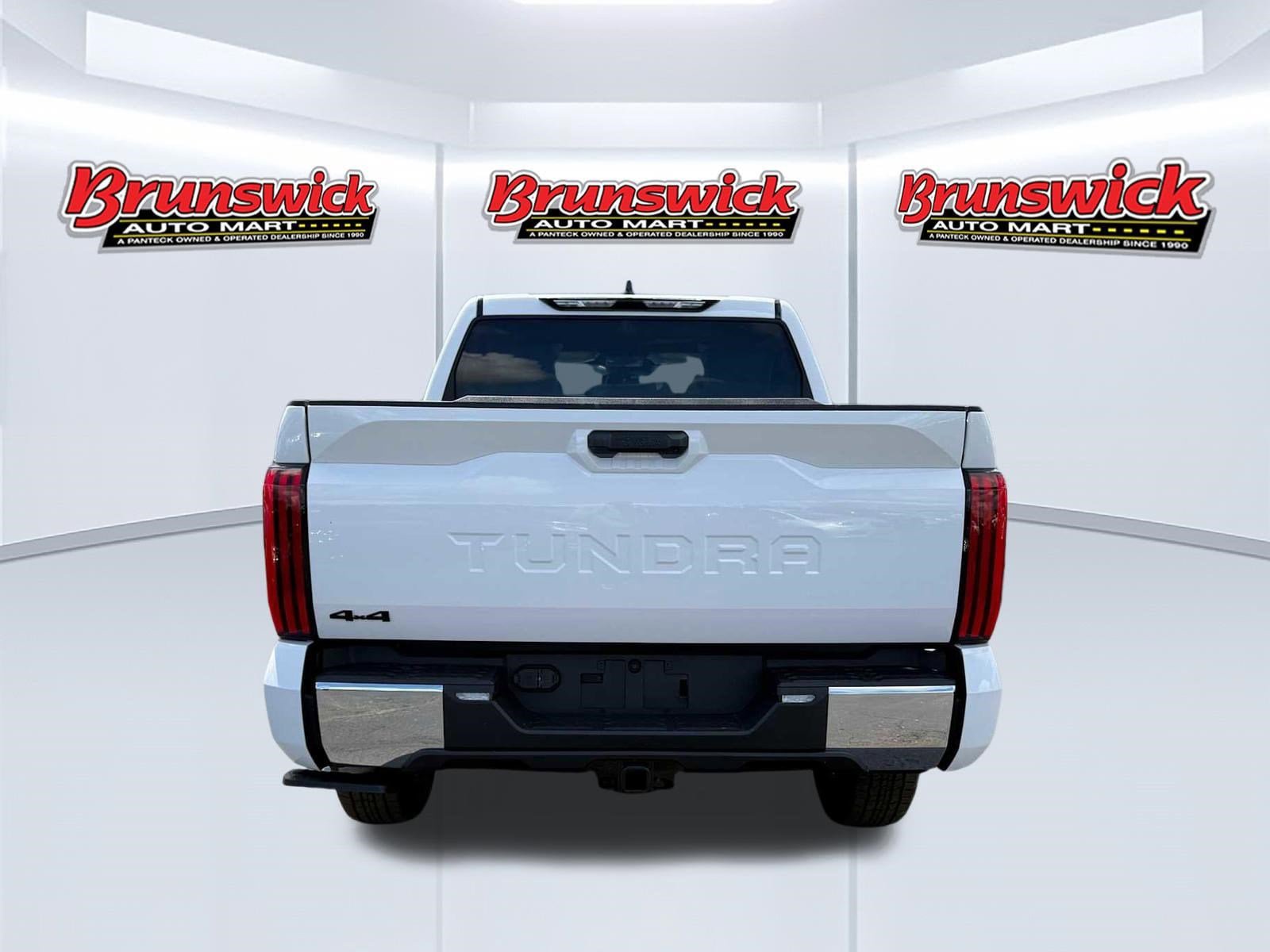 New 2026 Toyota Tundra SR5 AWD/4WD image 5