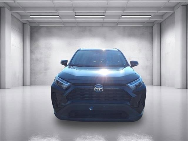 Used 2022 Toyota RAV4 XLE image 8