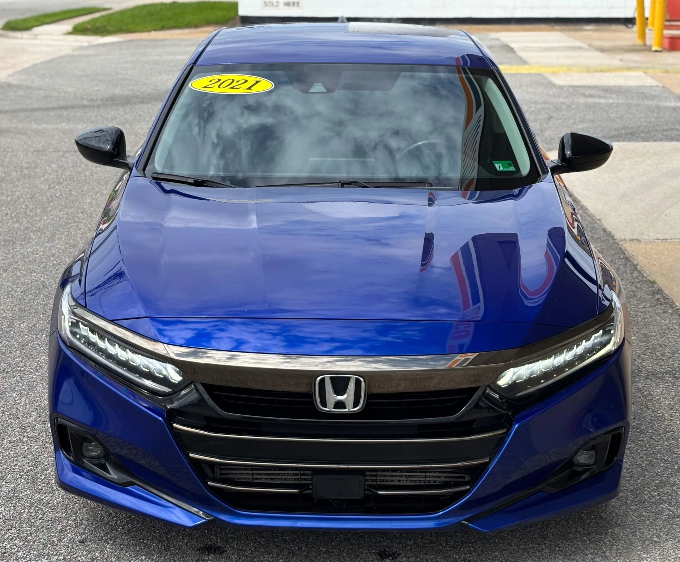 Used 2021 Honda Accord Sport Special Edition image 4