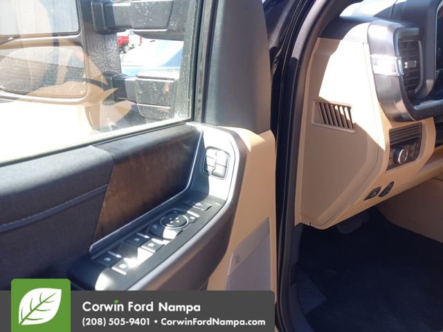 New 2025 Ford F350 Lariat w/ Lariat Ultimate Package image 13