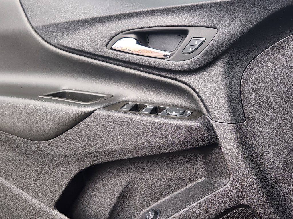 Used 2024 Chevrolet Equinox LT AWD/4WD image 14