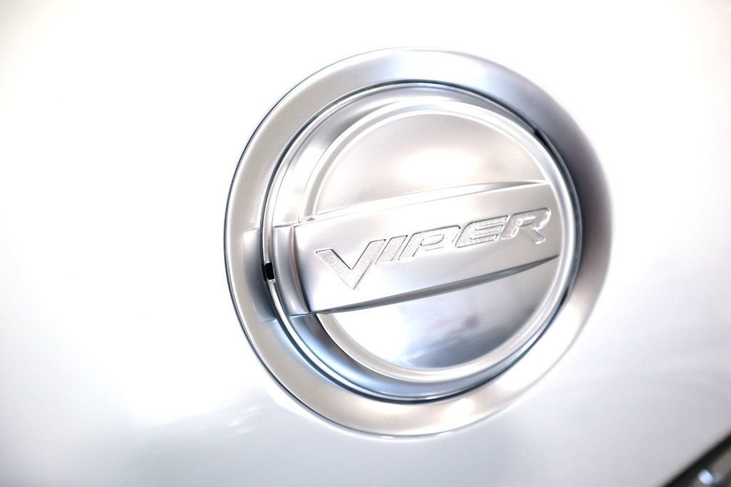 Used 2015 Dodge Viper w/ Quick Order Package 22J GT image 25