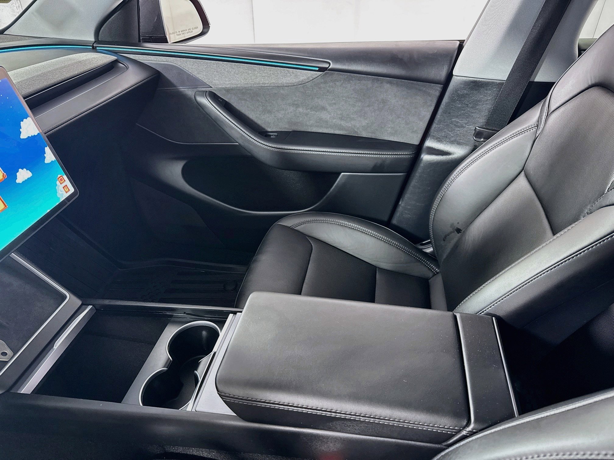 Used 2026 Tesla Model Y AWD image 24
