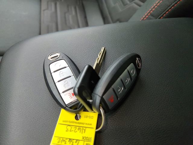 Used 2025 Nissan Frontier Pro-X w/ Pro Convenience Package RWD image 35