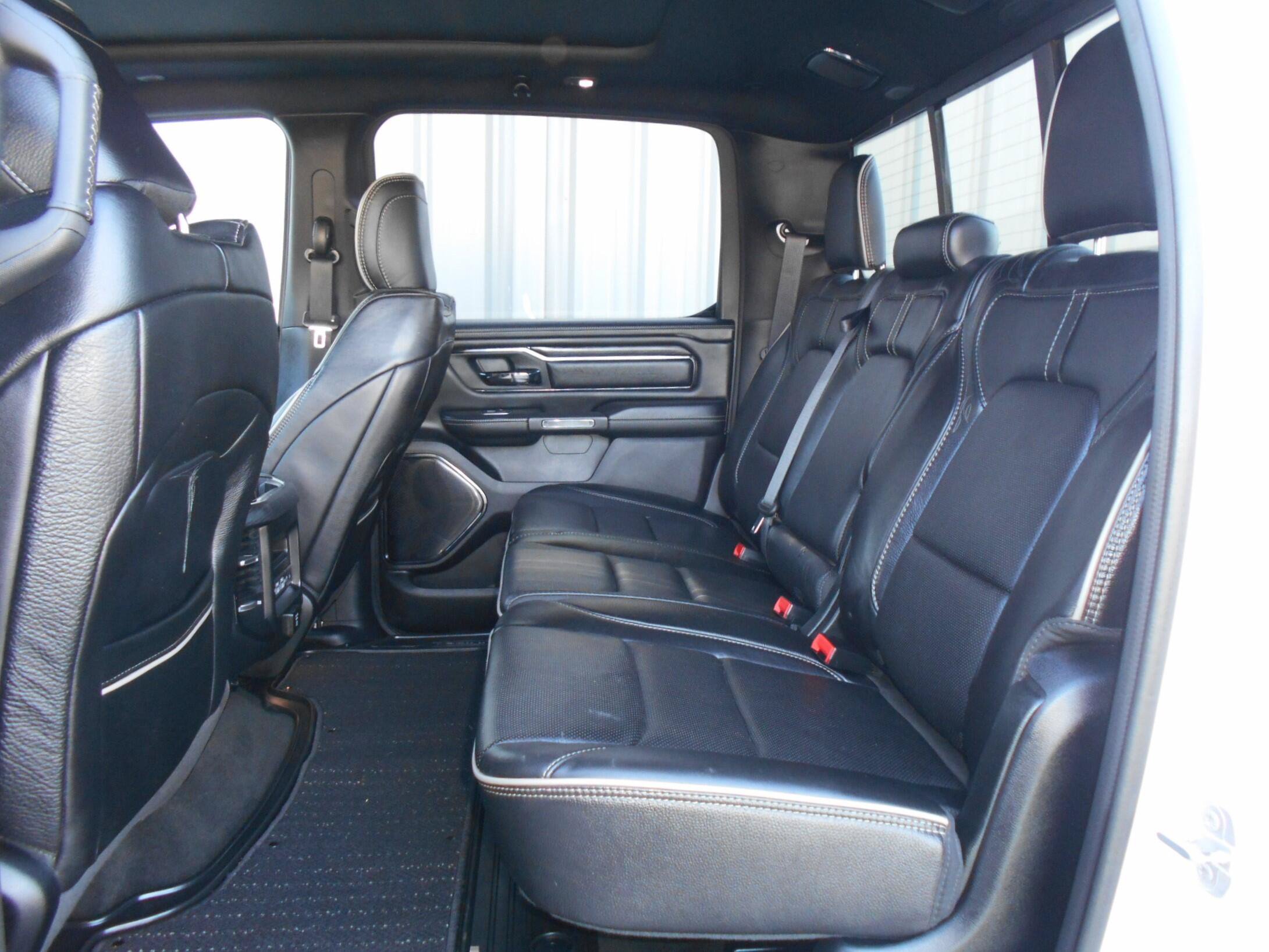 Used 2022 RAM 1500 Limited AWD/4WD image 7