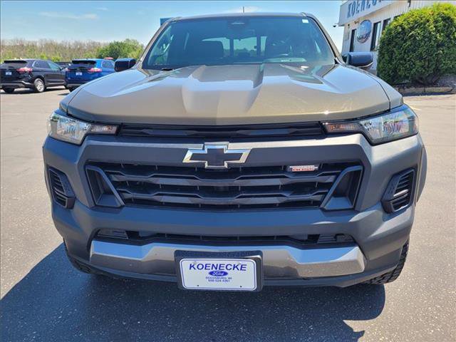 Used 2024 Chevrolet Colorado Trail Boss w/ Safety Package AWD/4WD image 4
