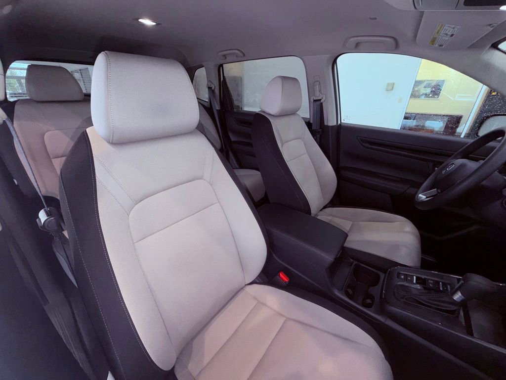 Used 2025 Honda CR-V LX image 8