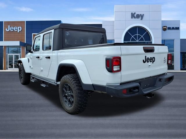 Used 2023 Jeep Gladiator Mojave AWD/4WD image 8
