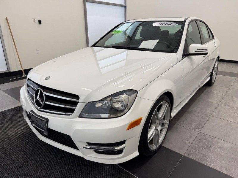 Used 2014 Mercedes-Benz C 300 4MATIC Sedan image 6