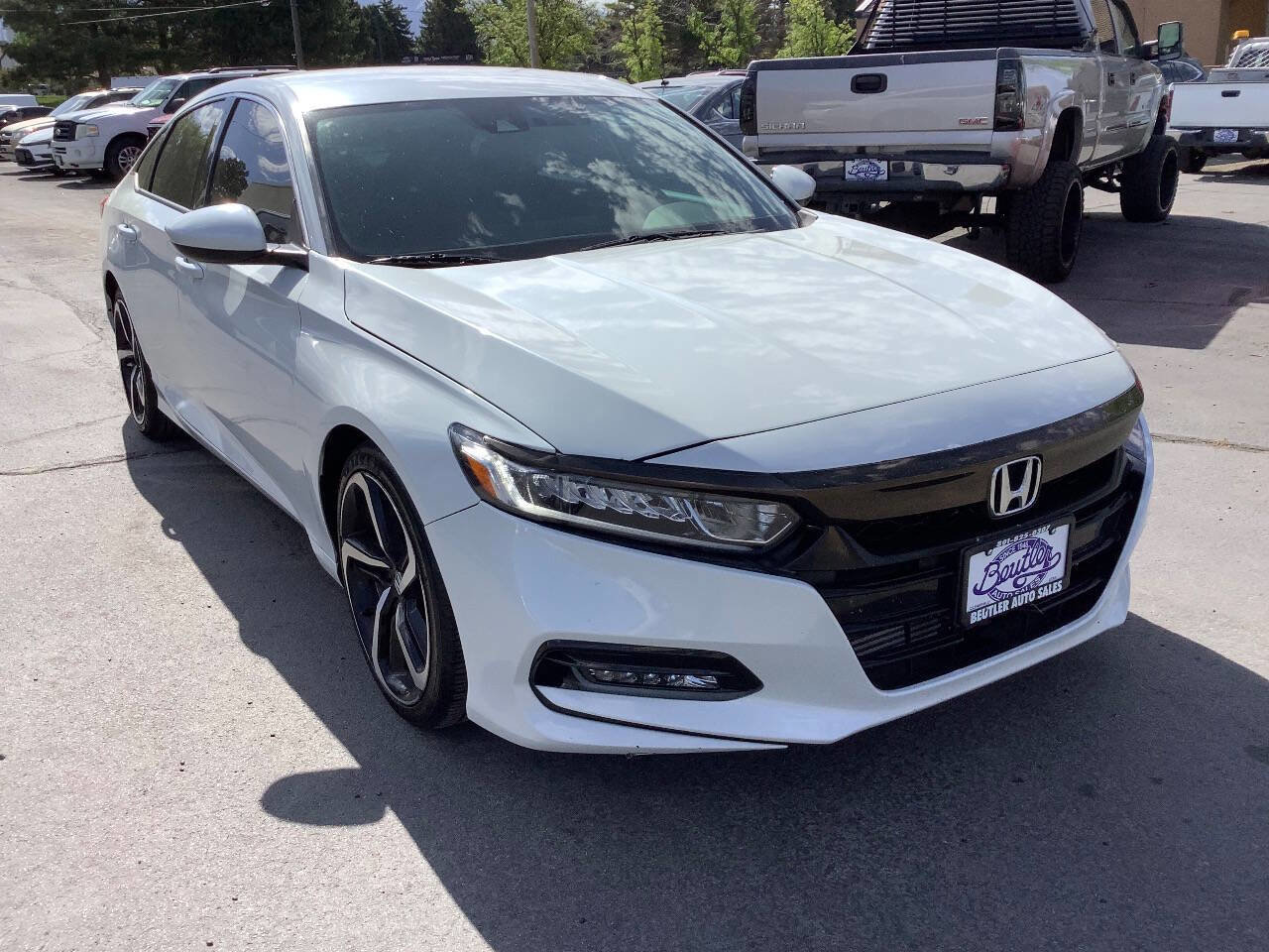 Used 2022 Honda Accord Sport image 5
