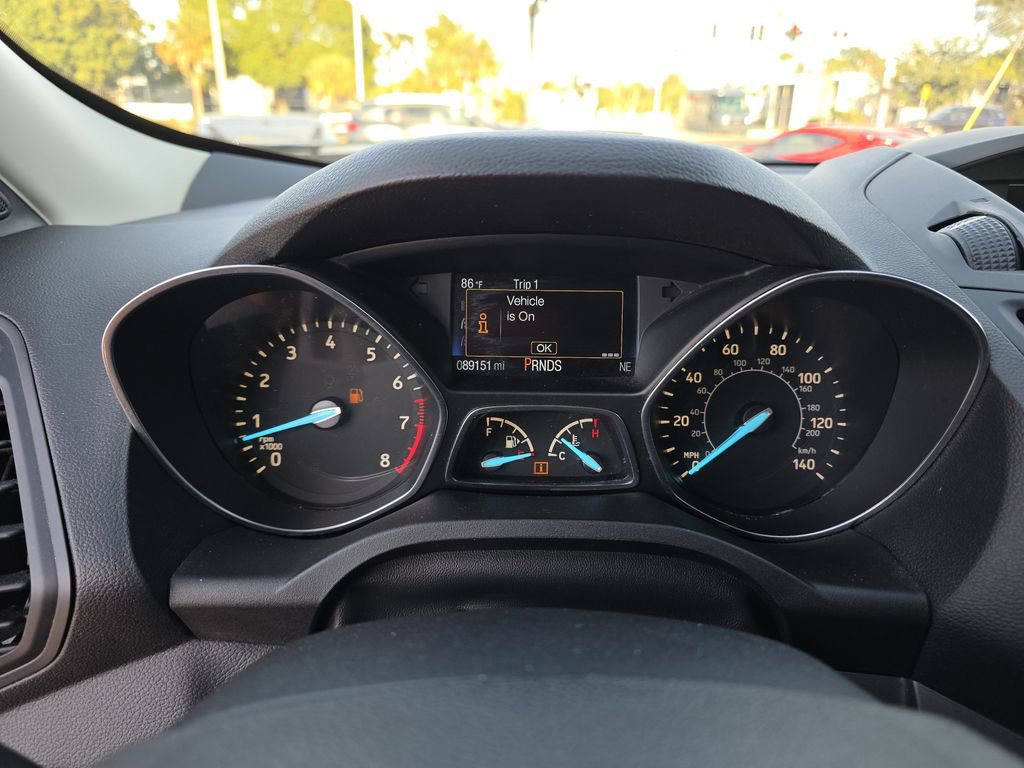 Used 2019 Ford Escape S image 27