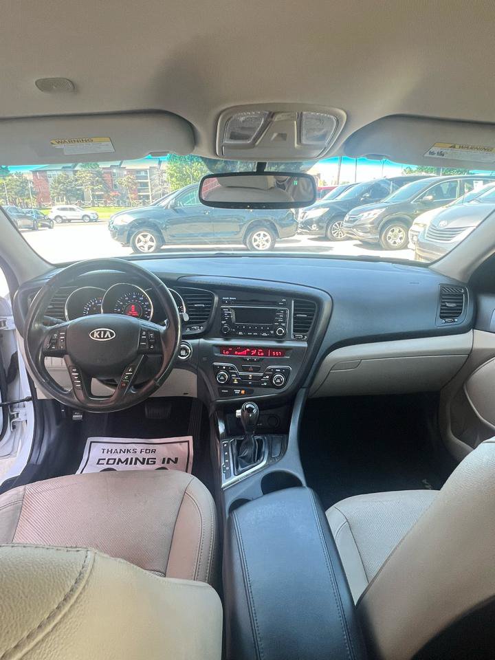 Used 2012 Kia Optima EX FWD image 28