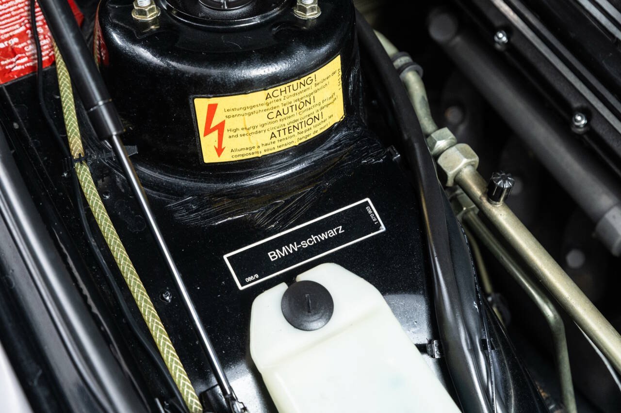 Used 1988 BMW M5 RWD image 78