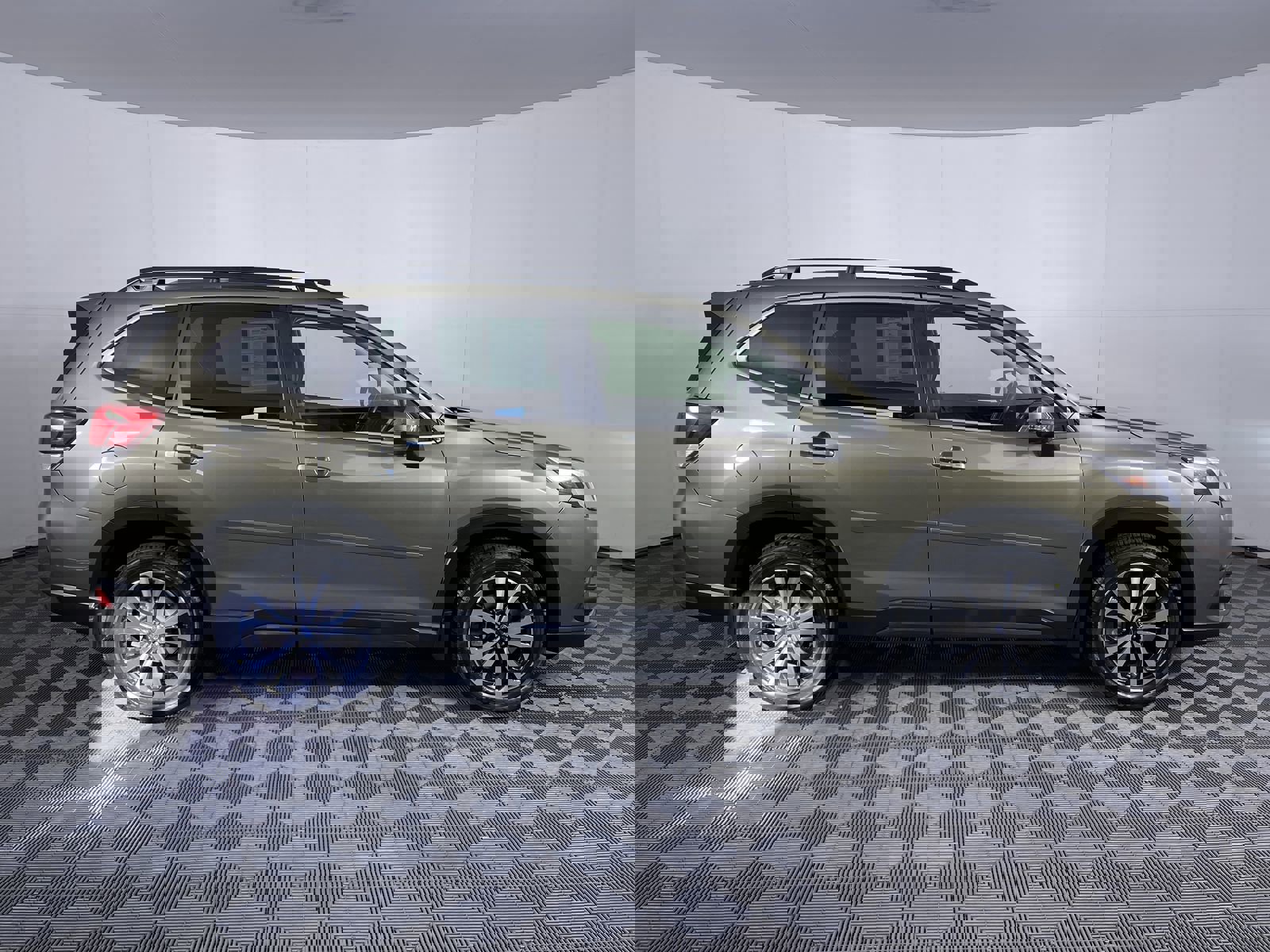 Certified 2023 Subaru Forester Limited image 10