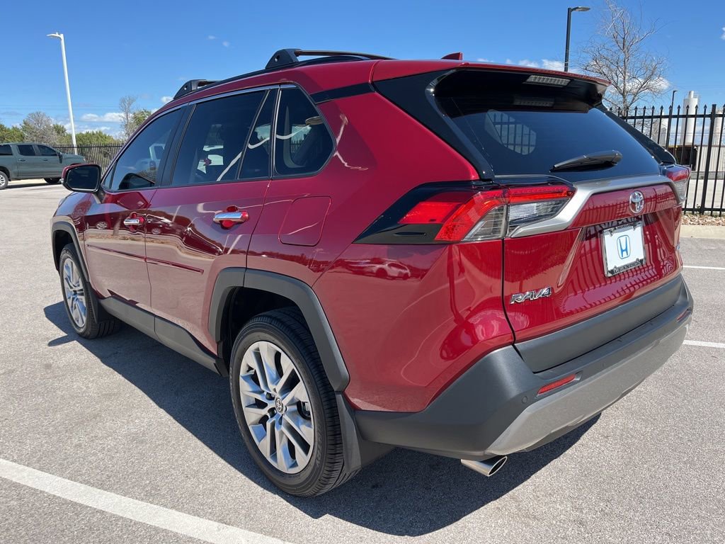 Used 2024 Toyota RAV4 Limited image 6