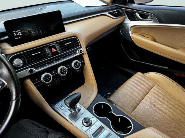 Used 2022 Genesis G70 2.0T w/ Prestige Package image 27