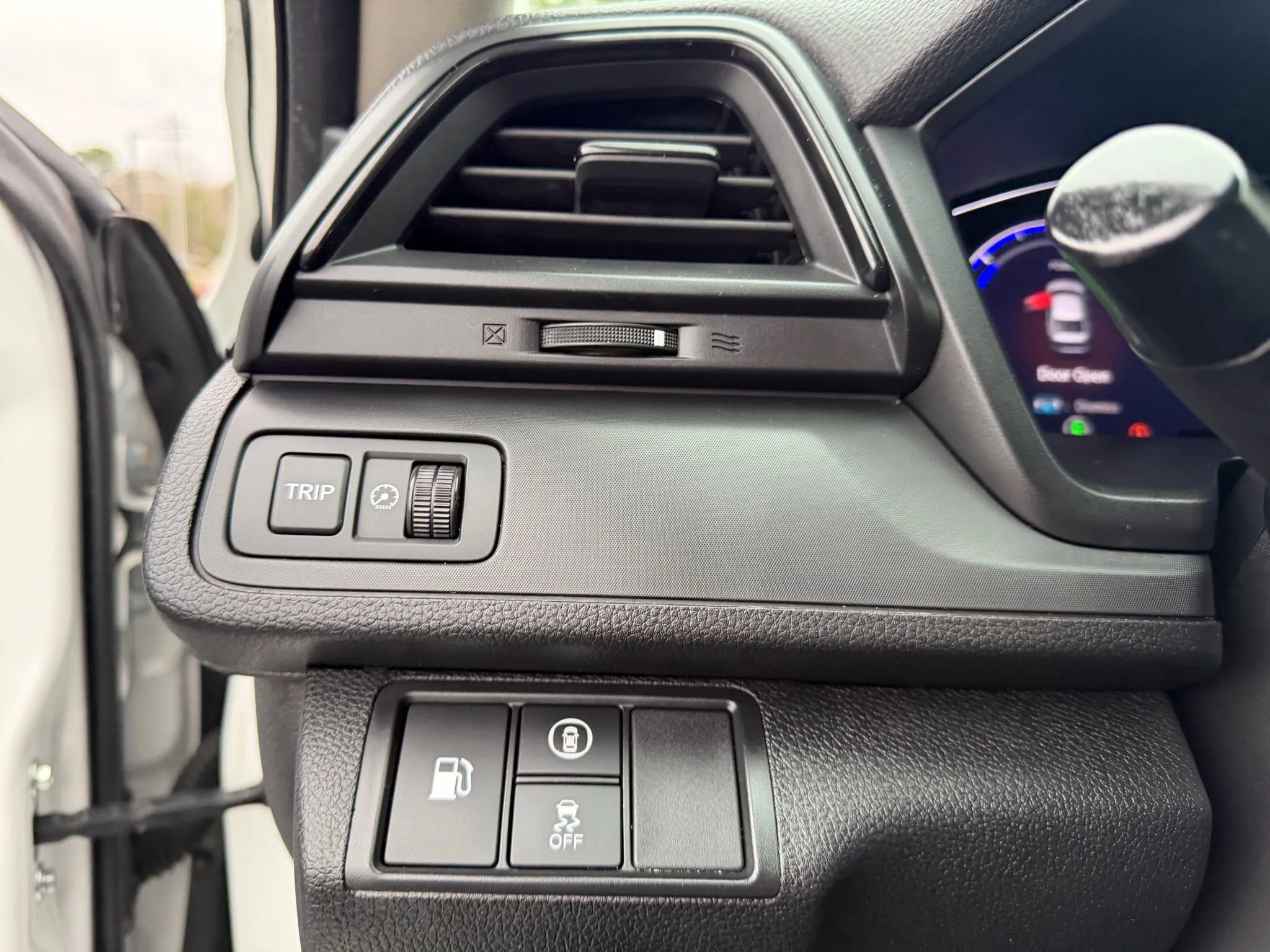 Used 2019 Honda Insight LX image 12