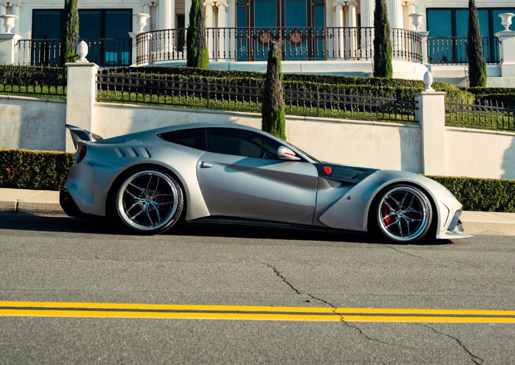 Used 2016 Ferrari F12 Berlinetta RWD image 57