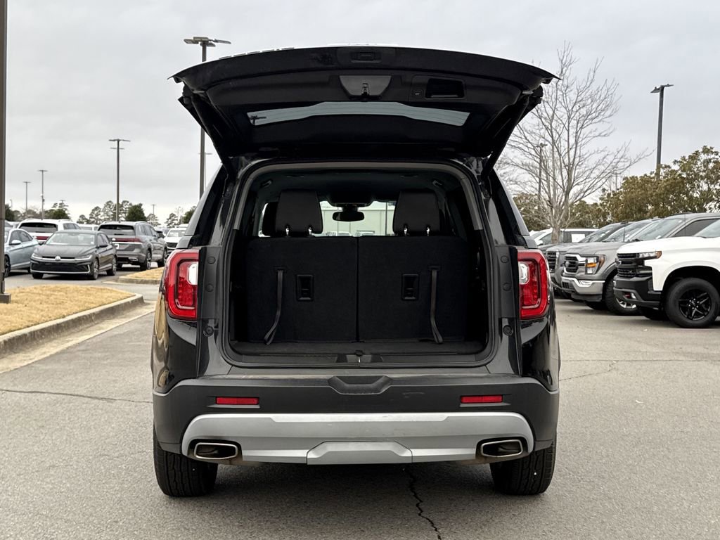 Used 2023 GMC Acadia SLT image 12