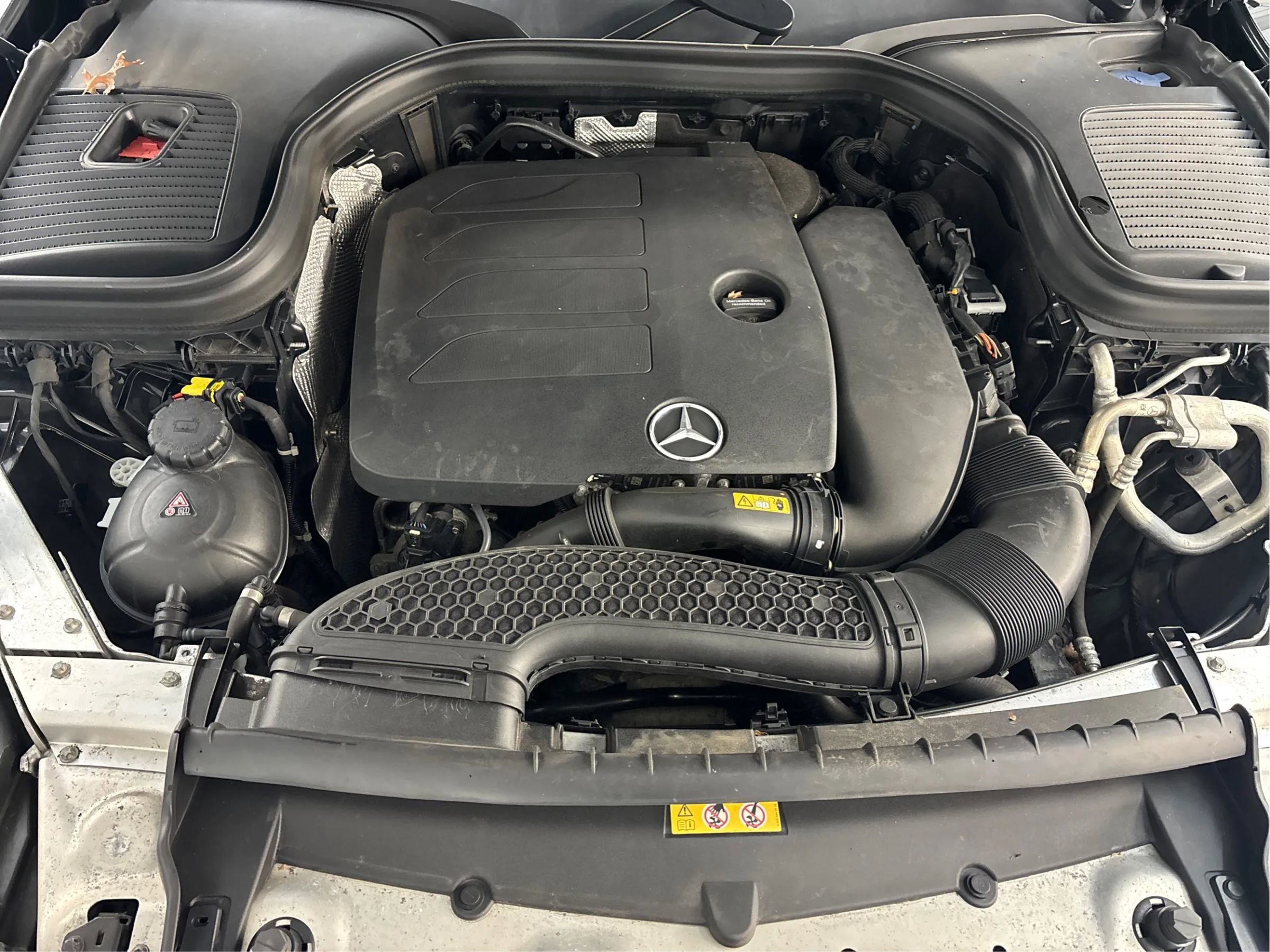 Used 2020 Mercedes-Benz GLC 300 4MATIC image 31