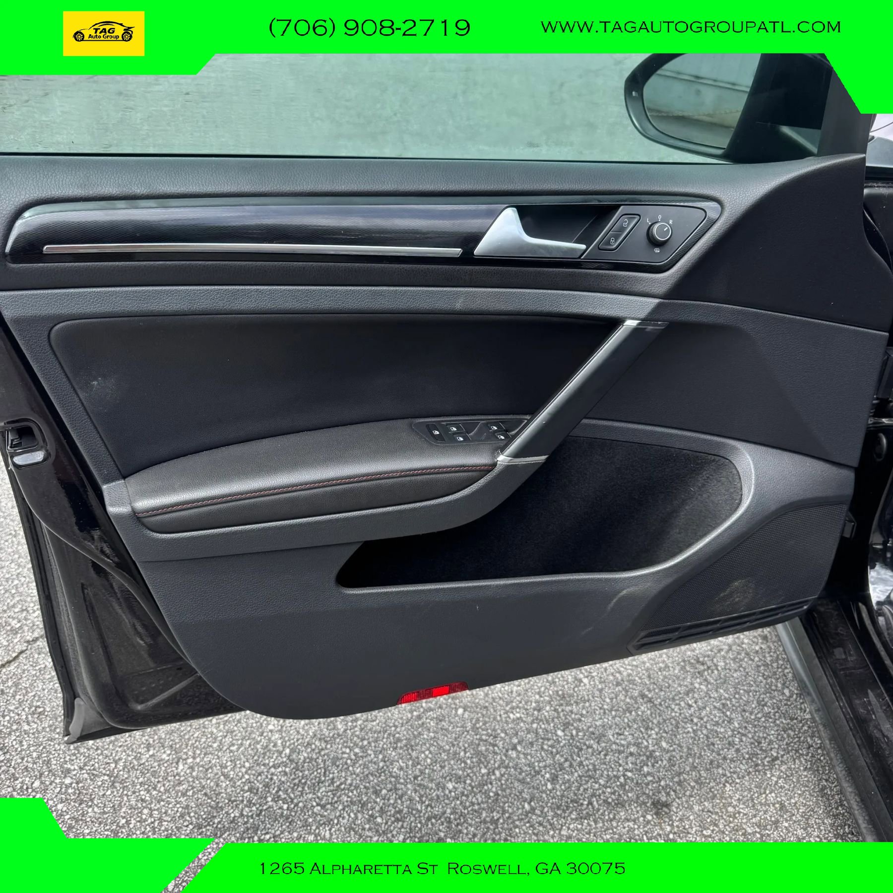 Used 2016 Volkswagen GTI SE FWD image 12