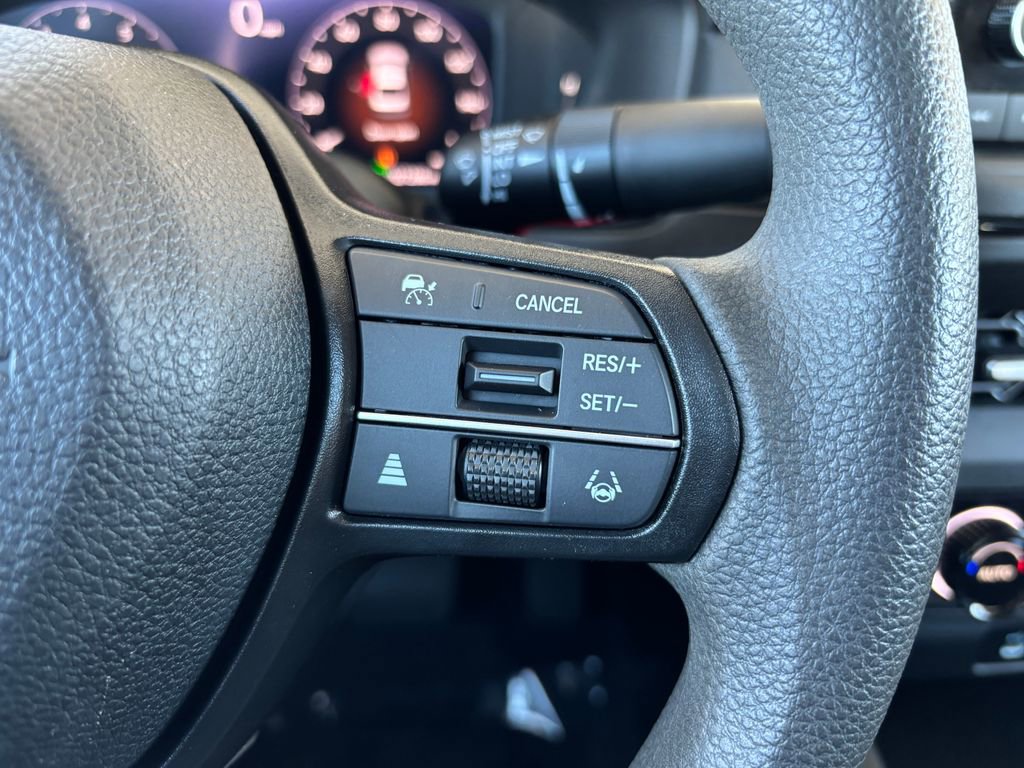 Used 2023 Honda Accord EX image 12