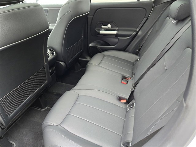 Certified 2025 Mercedes-Benz GLA 250 4MATIC image 35